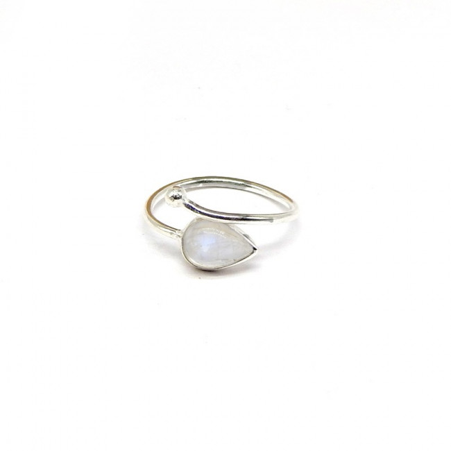 Кольцо с адуляром (природным лунным камнем) Д5710